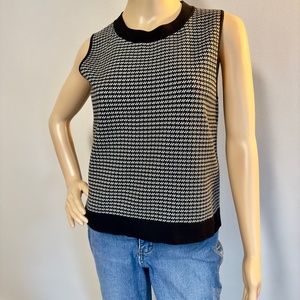 Ann Taylor Knitted Sleeveless Shell Vest Black White & Gray Houndstooth Sz M